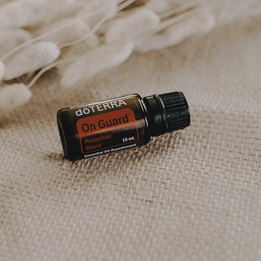 doTERRA - On Guard Essential Oil Protective Blend - Supports Healthy Immune  and Respiratory Function, Supports Natural Antioxidant Defenses; for